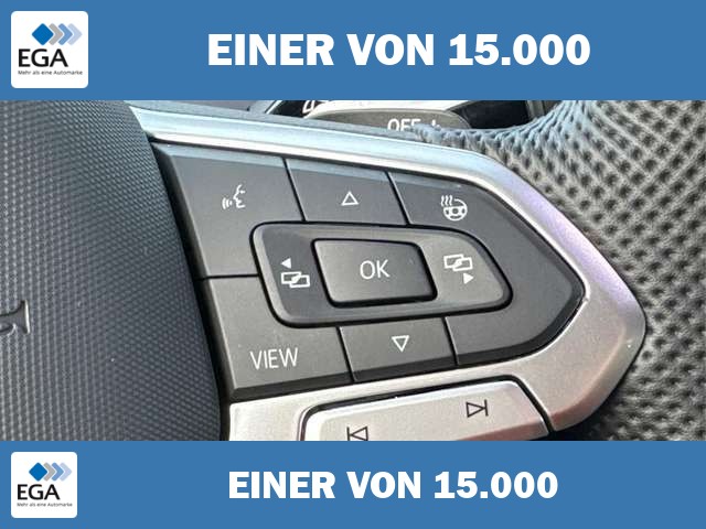 Volkswagen Passat Variant R-Line AHK+PANO+NAVI+Head-UP+Matrix-LED+ACC 2.0...