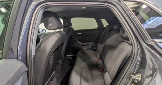 Audi A3 Sportback 30 TFSI advanced CarPlay Navi Sound