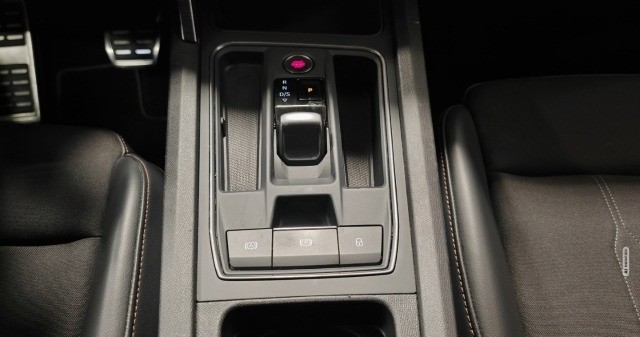 Cupra Leon ST VZ 1.4 e-Hybrid DCC Navi Parklenk