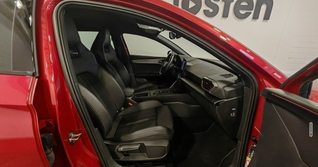 Cupra Leon ST VZ 1.4 e-Hybrid DCC Navi Parklenk