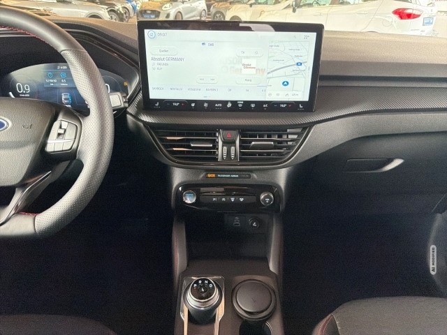 Ford Kuga ST-Line 1.5 EcoBoost +LED+RFK+PDC+SZH+NAVI+M&S+DAB+