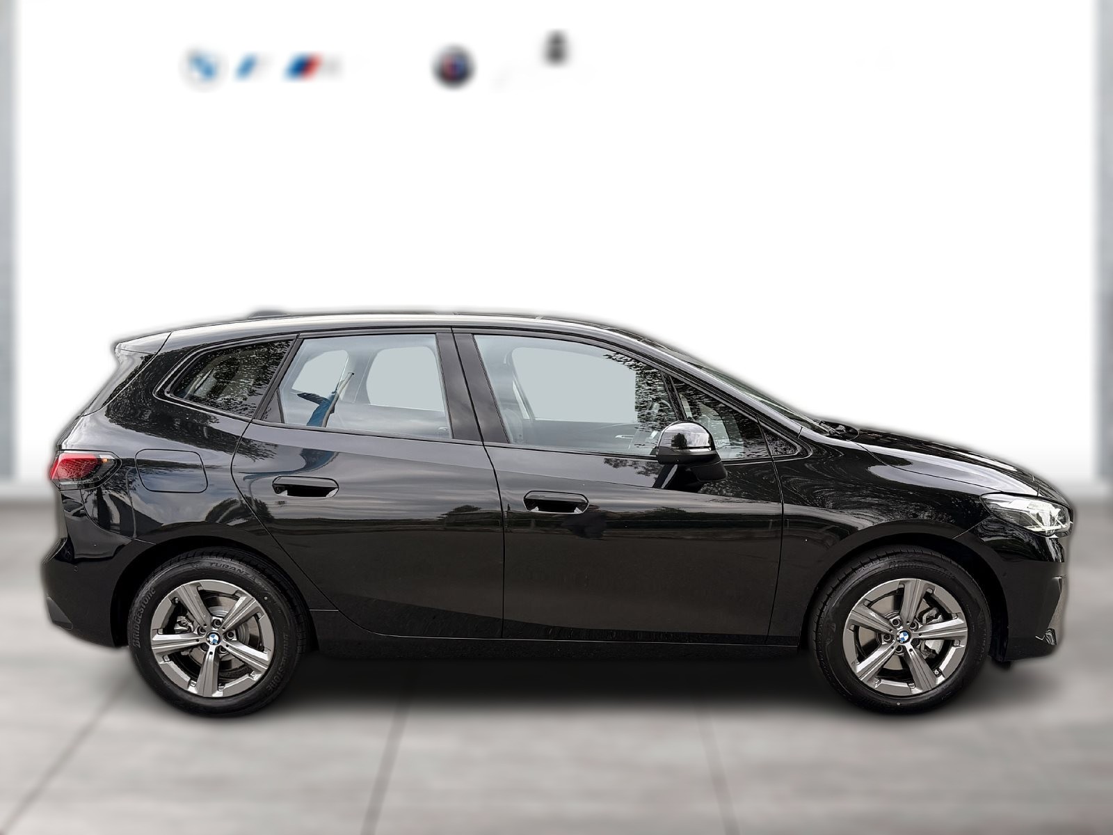 BMW 220 Active Tourer AHK Sport HeadUp LiveCockpit Prof Adapt LED