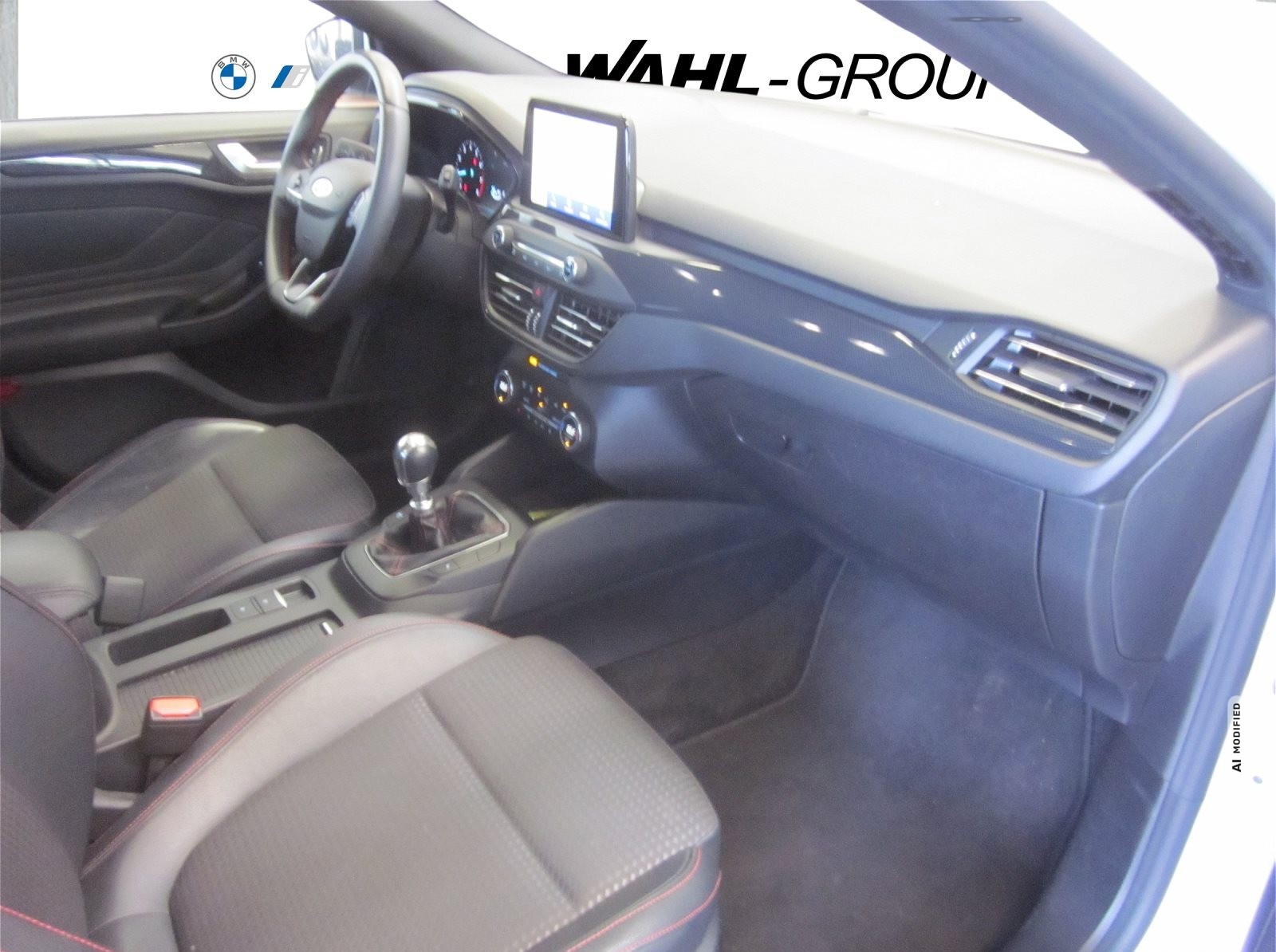 Ford Focus 2.0 ECOBLUE 5-TÜRER ST-LINE NAVI LED GRA DESIGN & COMFORT PAKET