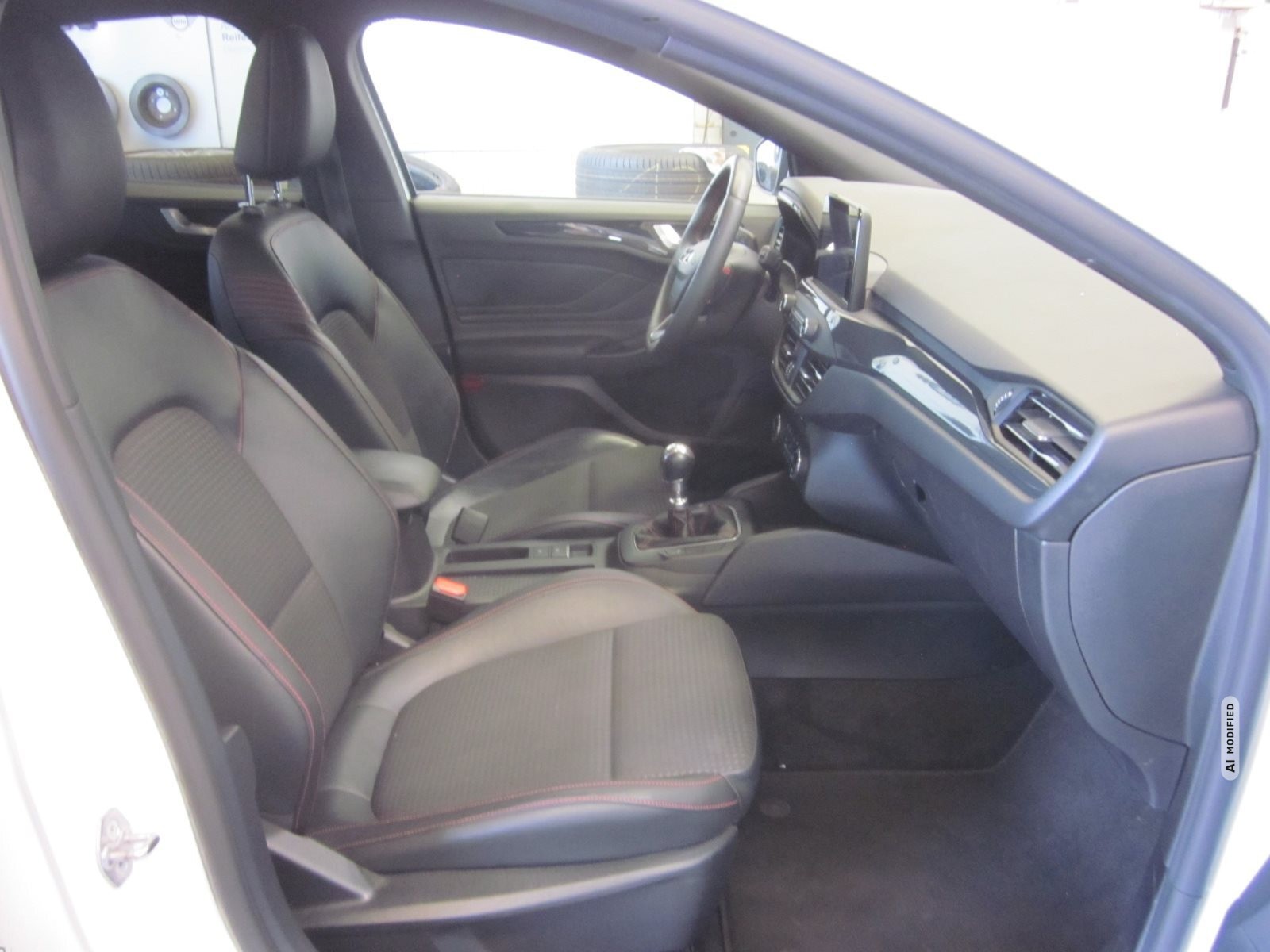 Ford Focus 2.0 ECOBLUE 5-TÜRER ST-LINE NAVI LED GRA DESIGN & COMFORT PAKET