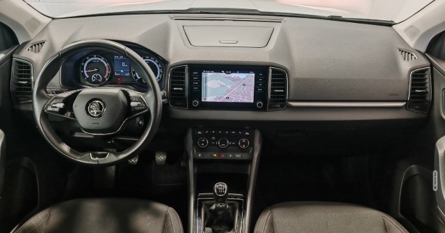 Skoda Karoq Ambition 1.0 TSI CarPlay SHZ DAB PDC Klima