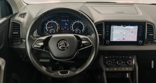 Skoda Karoq Ambition 1.0 TSI CarPlay SHZ DAB PDC Klima