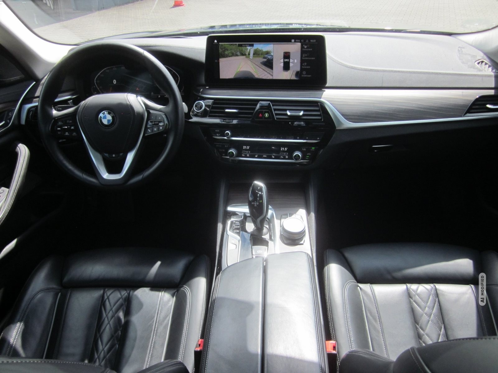 BMW 530 LUXURY LINE AHK GSD LASER STANDHZG HUD HIFI HK DAB WLAN