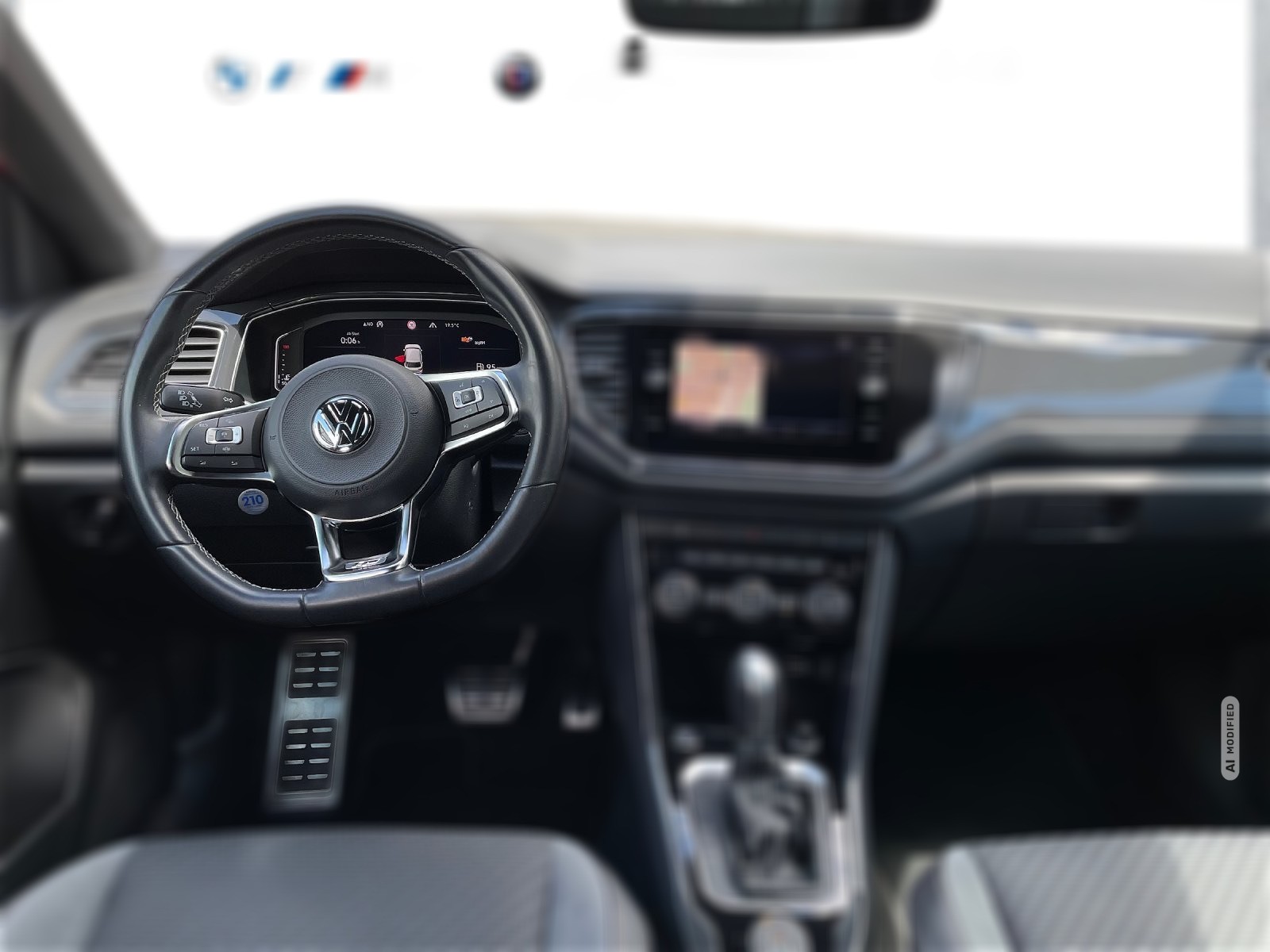 Volkswagen T-Roc 2,0 TSI 4 MOTION R-LINE LED KAMERA AHK ALU 18