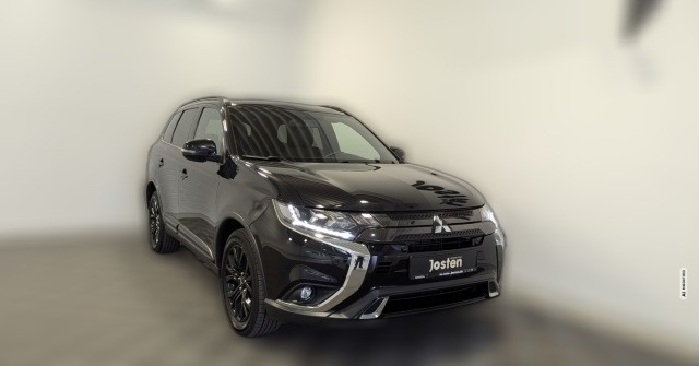 Mitsubishi Outlander Active+ 4WD 2.0 Mivec LED KAM CarPlay