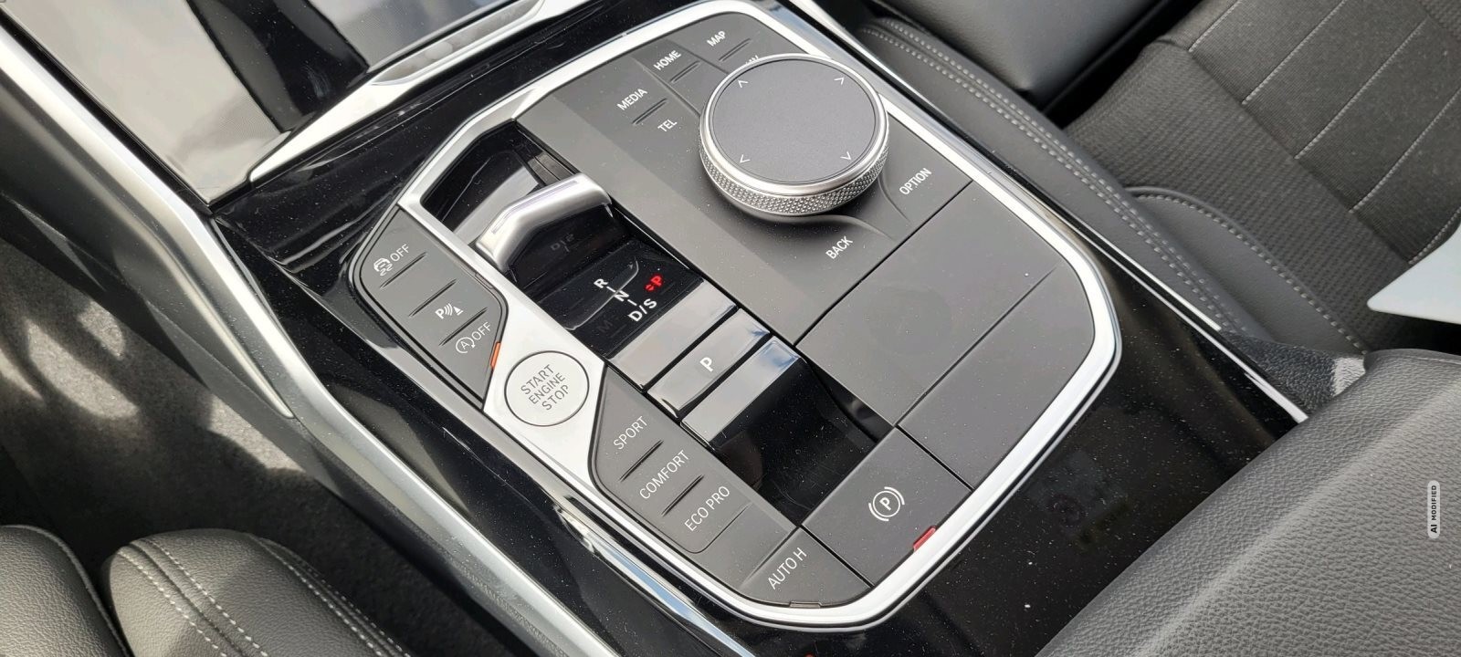 BMW 318 TOURING LC PLUS AHK SPORTSITZE GRA DAB PARKASSIST DACHRELING