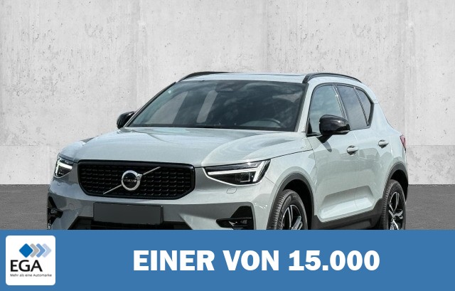 Volvo XC40 B3 Plus Dark 2WD AHK Memory Sitze HarmanKardon LED Sperrdiff.