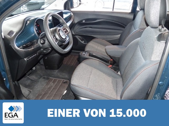 Fiat 500e Cabrio Icon Navi Digitales Cockpit Apple CarPlay Klimaautom