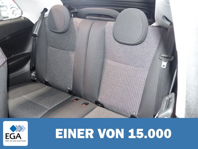 Fiat 500e Cabrio Icon Navi Digitales Cockpit Apple CarPlay Klimaautom