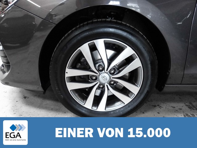 Hyundai i30 YES! Navi Apple CarPlay Android Auto Mehrzonenklima Fahrerprofil DAB SHZ Len