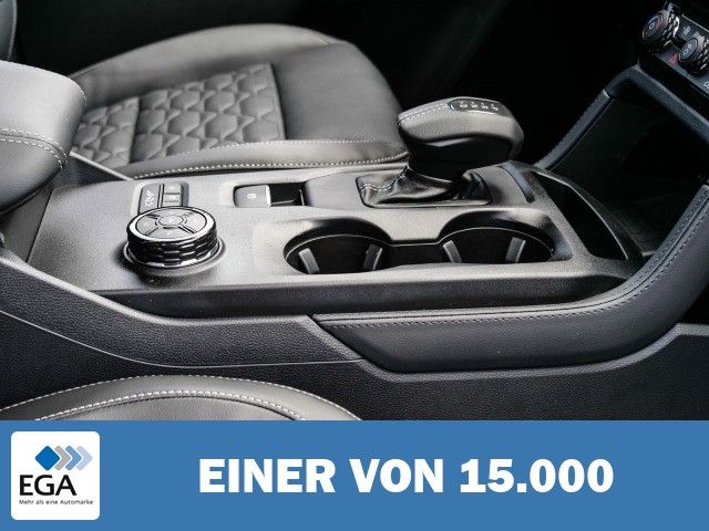 Ford Ranger Platinum 3.0l V6 240PS el. Rollo AHK