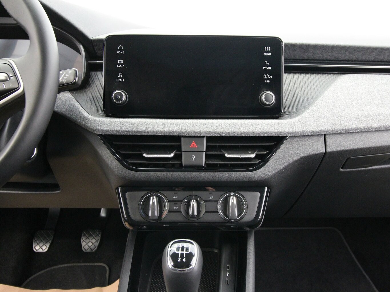 Skoda Kamiq TSI OPF Selection LED+TEMPOMAT+KLIMA+ALU...