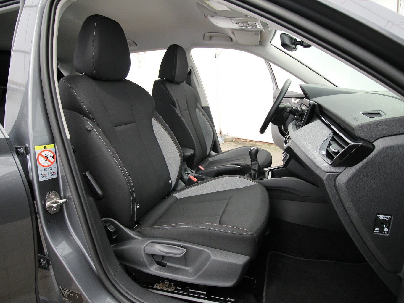 Skoda Kamiq TSI OPF Selection LED+TEMPOMAT+KLIMA+ALU...