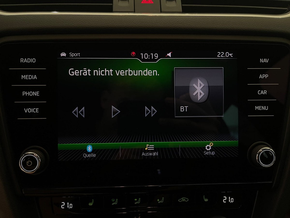 Skoda Octavia Combi RS 2.0TDI Navi LED Allrad Alcantara