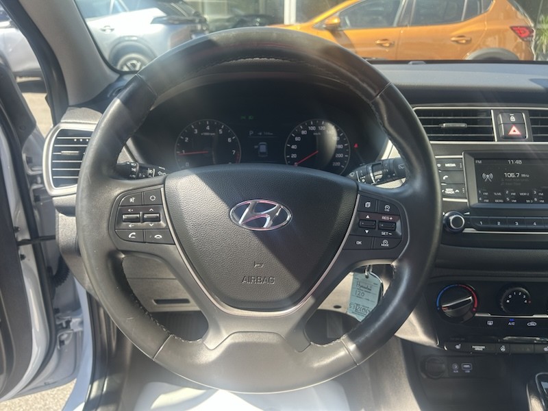 Hyundai i20 1.0 TREND AUTOMATIK*KLIMA*SHZG*RADIO*BTH*ALU*PDC