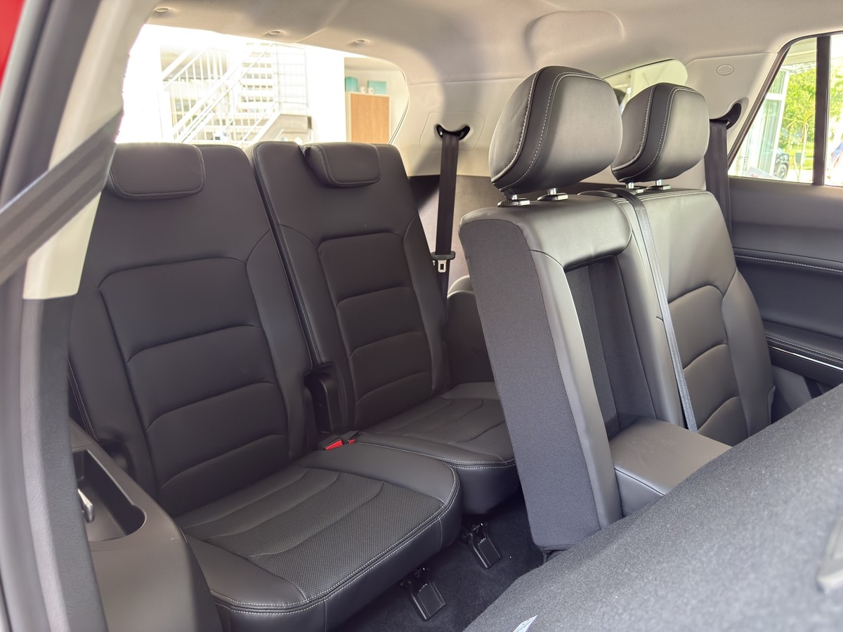 JAC JS8 Pro JS8 Pro A/T 7Sitzer
