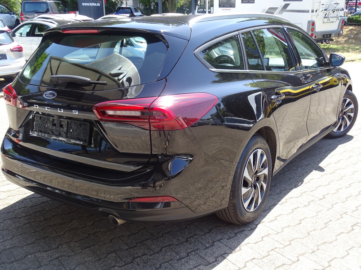 Ford Focus 1.5 EcoBlue Turnier Titanium Automatik