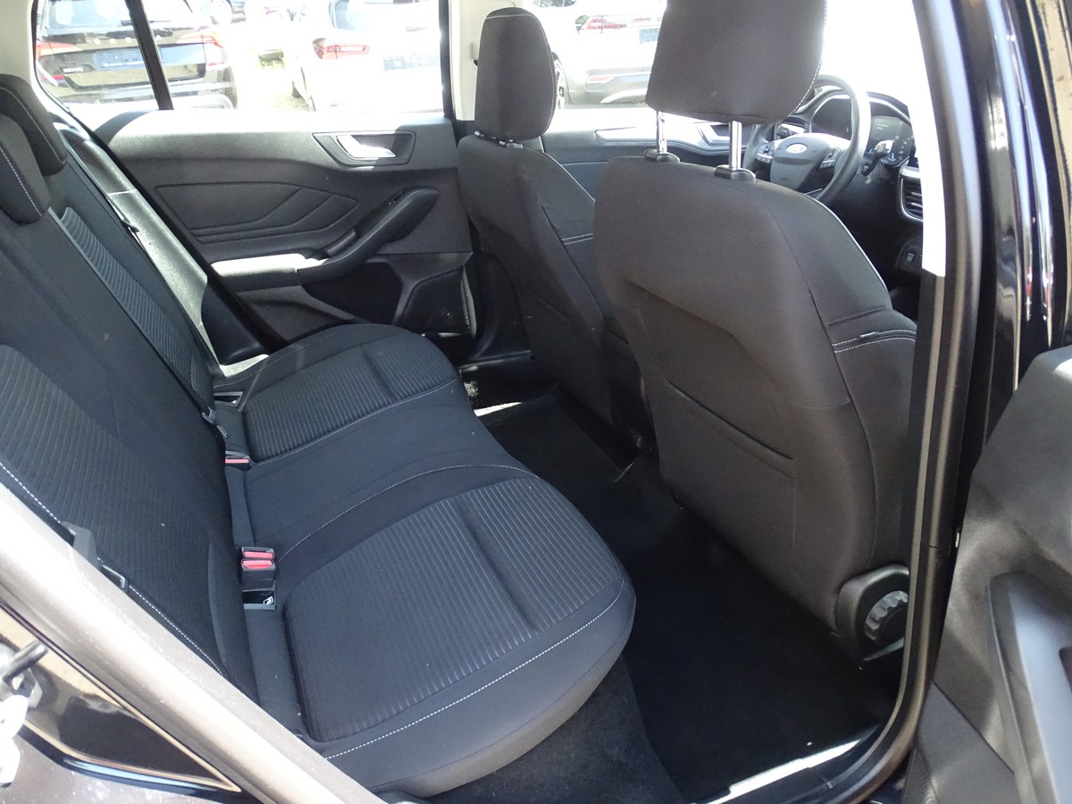 Ford Focus 1.5 EcoBlue Turnier Titanium Automatik