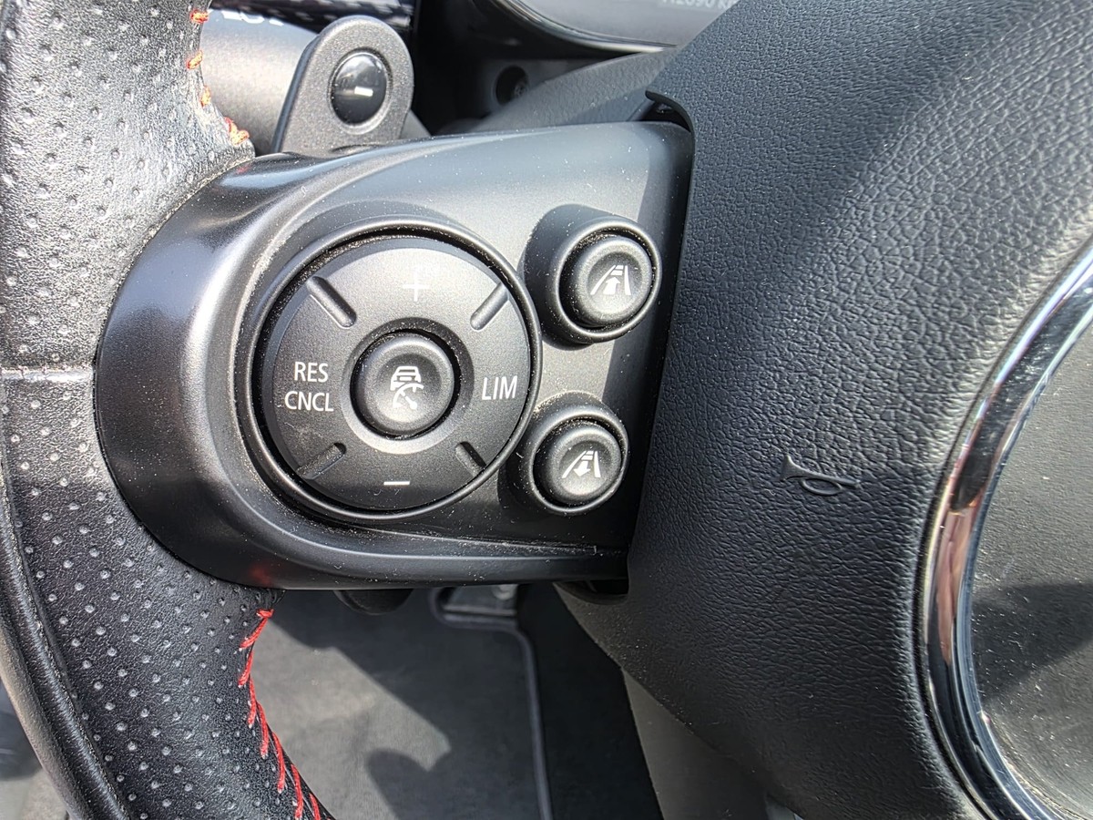 MINI John Cooper Works Cabrio John Cooper Works/ACC/Harman/LED/