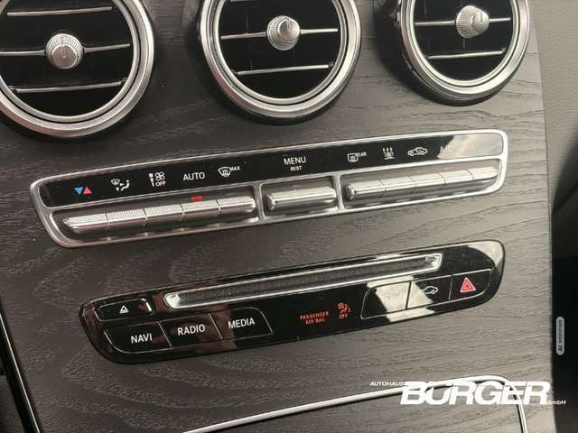 Mercedes-Benz GLC 43 AMG 4Matic Luftfederung AD StandHZG AHK-klappbar Navi