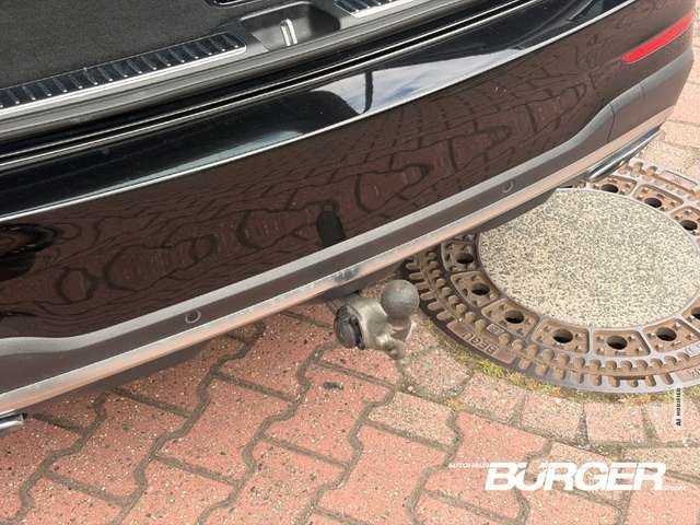 Mercedes-Benz GLC 43 AMG 4Matic Luftfederung AD StandHZG AHK-klappbar Navi
