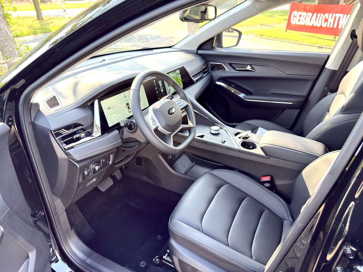 JAC JS8 Pro JS8 Pro A/T 7Sitzer