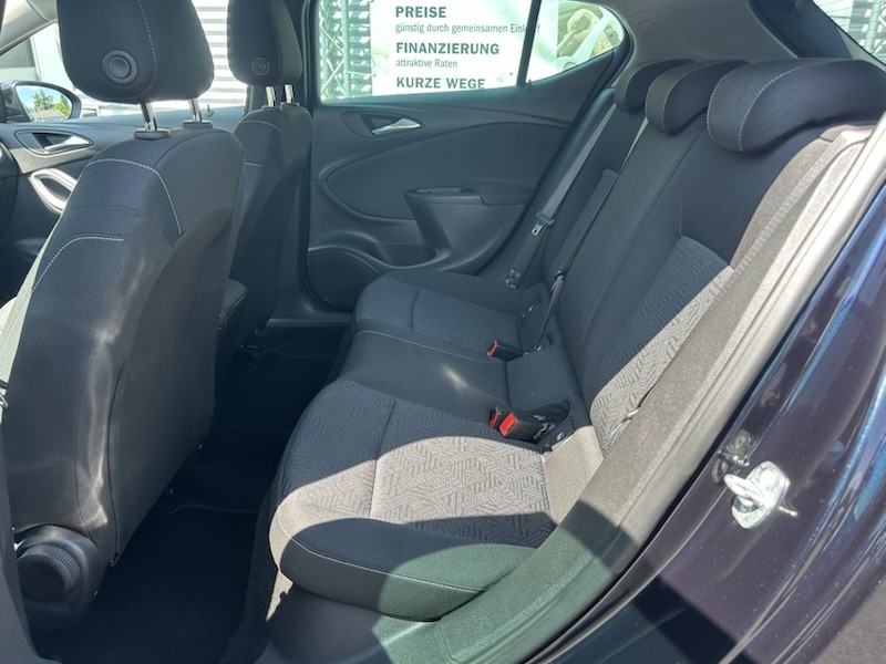 Opel Astra 1.4 TURBO EDITION NAVI*WINTERPAKET*PDC*R-CAM*ALU