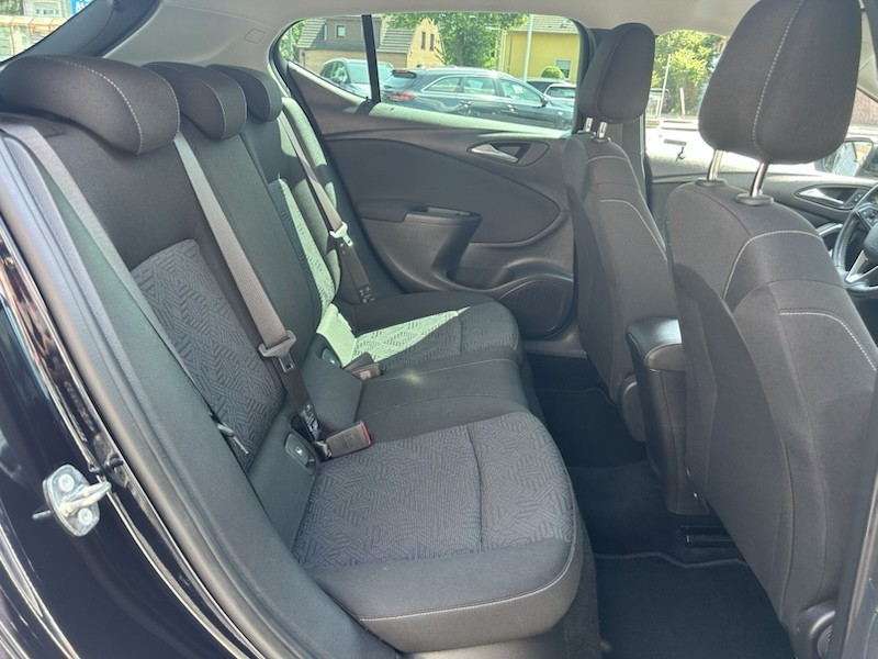 Opel Astra 1.4 TURBO EDITION NAVI*WINTERPAKET*PDC*R-CAM*ALU