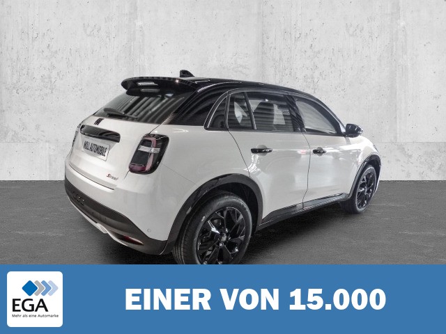 Fiat 600 Street Edition Soundsystem LED Dyn. Kurvenlicht Apple CarPlay Android Auto