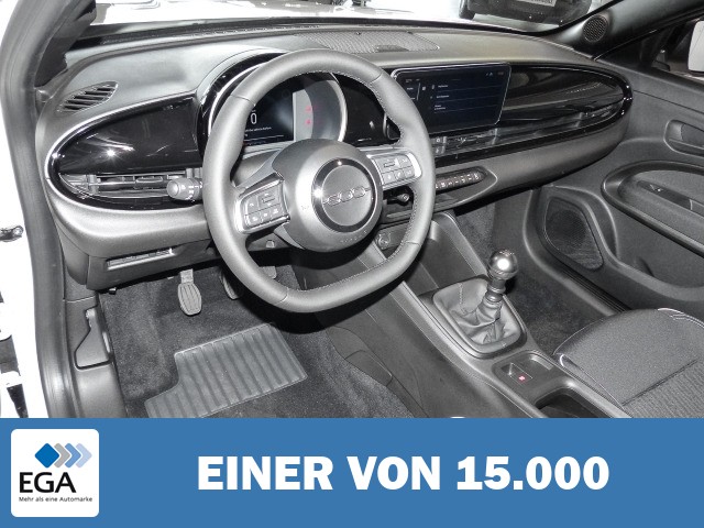 Fiat 600 Street Edition Soundsystem LED Dyn. Kurvenlicht Apple CarPlay Android Auto