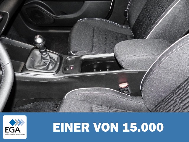 Fiat 600 Street Edition Soundsystem LED Dyn. Kurvenlicht Apple CarPlay Android Auto