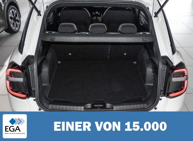 Fiat 600 Street Edition Soundsystem LED Dyn. Kurvenlicht Apple CarPlay Android Auto