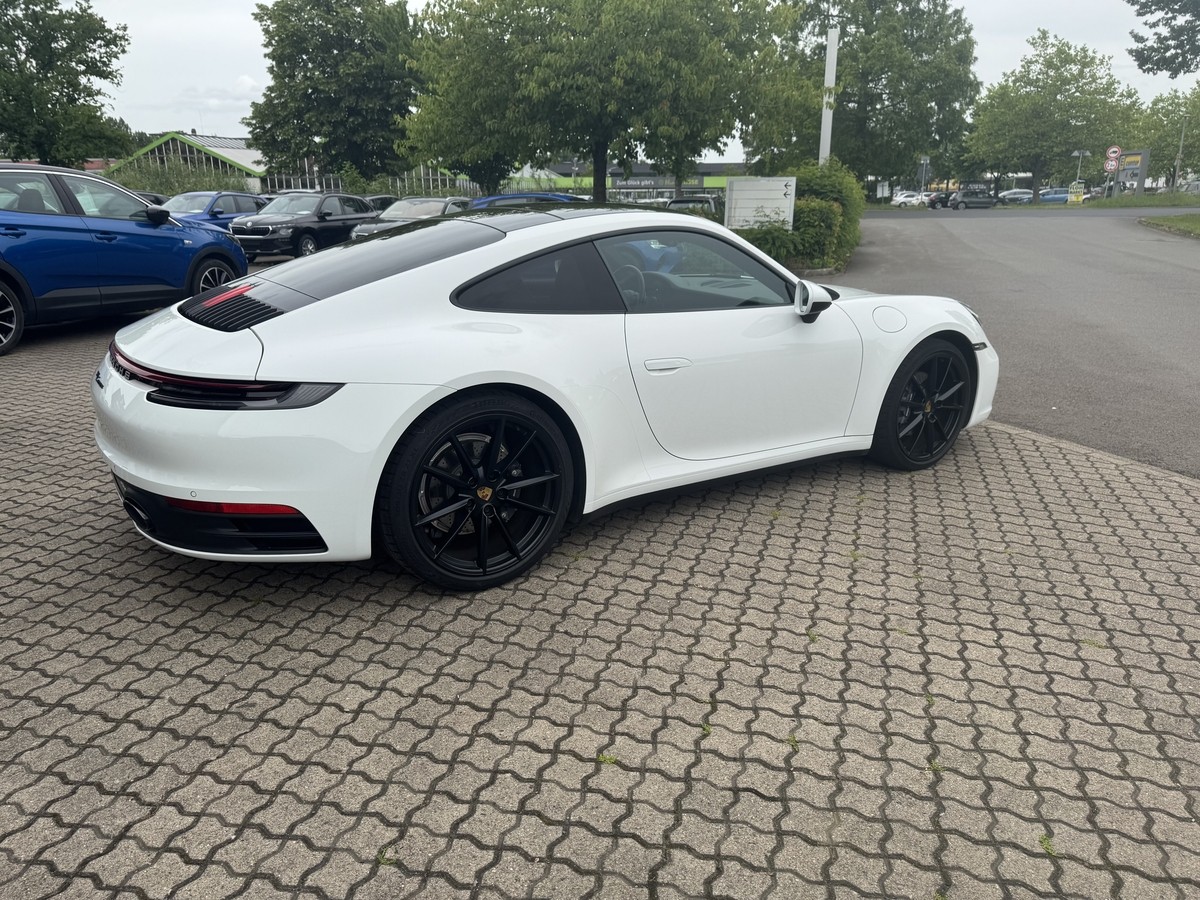 Porsche 911 Carrera 3.0 OPF (EURO 6d) 