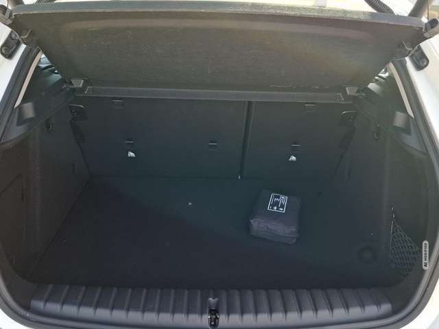 BMW 116 i Advantage KLIMA / NAVI / LED / SITZHEIZUNG