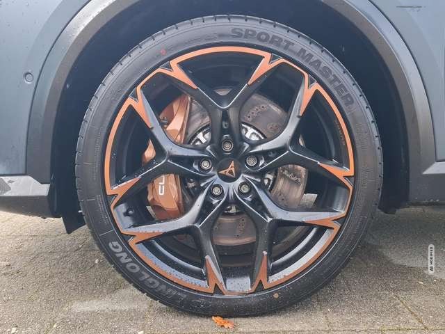 Cupra Formentor 2.5 TSI VZ5 4Drive DSG / LEDER / BEATS / MATRIX /