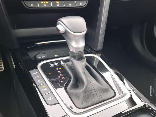 Kia XCeed 1.5 T-GDI Platinum Edition AUTOMATIK / AHK / PANOR