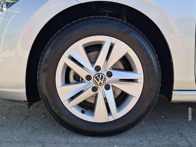 Volkswagen Golf Variant Golf VIII Variant 1.5 eTSI Mildhybrid Life DSG / N