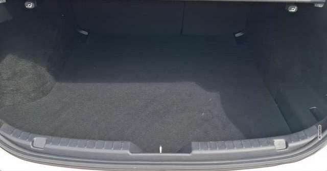 Mazda 3 3 Limousine 2.5 e-Skyactive M-Hybrid Exclusive-Lin