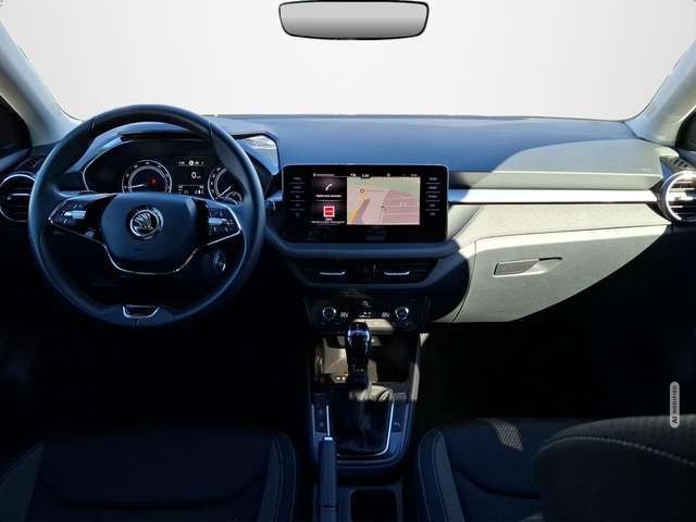 Skoda Fabia 1.0 TSI Tour DSG KLIMA / NAVI / KAMERA / SITZHEIZU