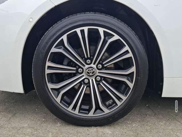 Toyota Corolla 1.2T Team D AHK / BI-LED / SMART-CONNECT / ACC / K