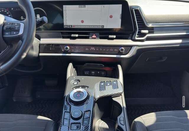 Kia Sportage 1.6 T-GDI Spirit AUTOMATIK / PANORAMA / ACC / NAVI