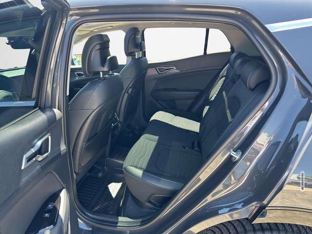 Kia Sportage 1.6 T-GDI Spirit AUTOMATIK / PANORAMA / ACC / NAVI