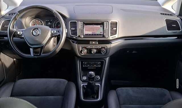 Volkswagen Sharan 1.4 TSI Highline KLIMA / NAVI / ACC / DYNAUDIO / K