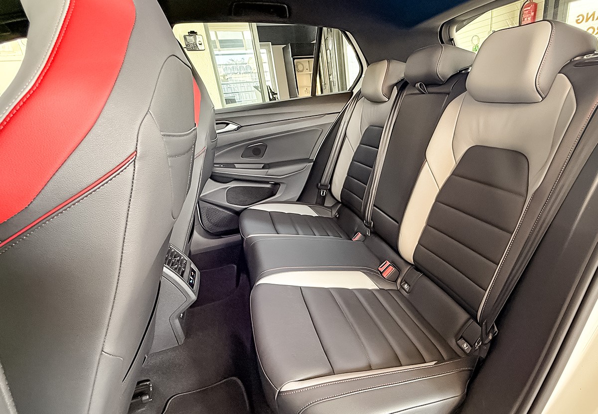 Volkswagen Golf GTI Clubsport Pano.SHZ.Navi.CarPlay.Matrix-LED