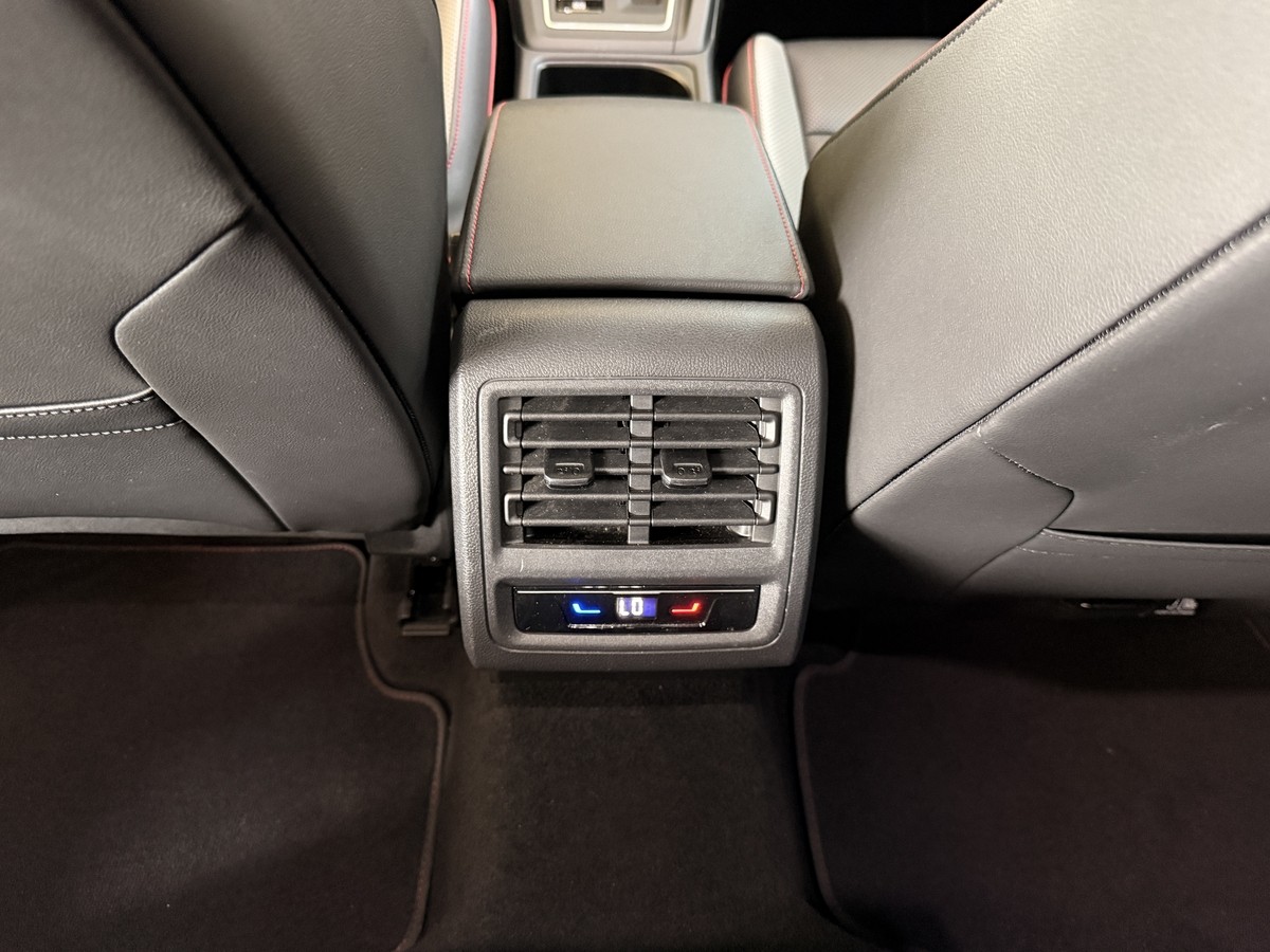 Volkswagen Golf GTI Clubsport Pano.SHZ.Navi.CarPlay.Matrix-LED