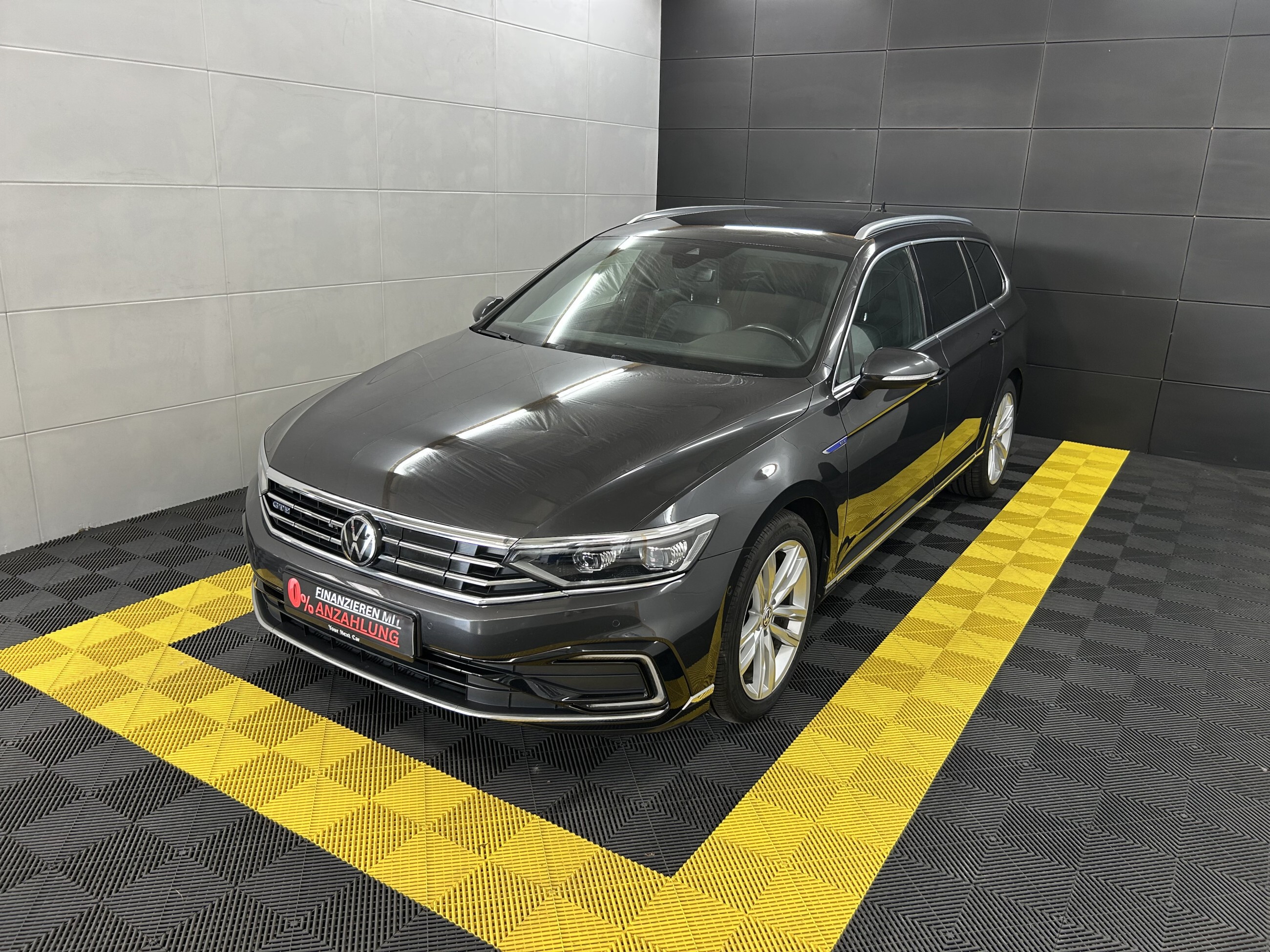 Volkswagen Passat GTE+ACC+Massage+Matrix+KAM+Navi+USB